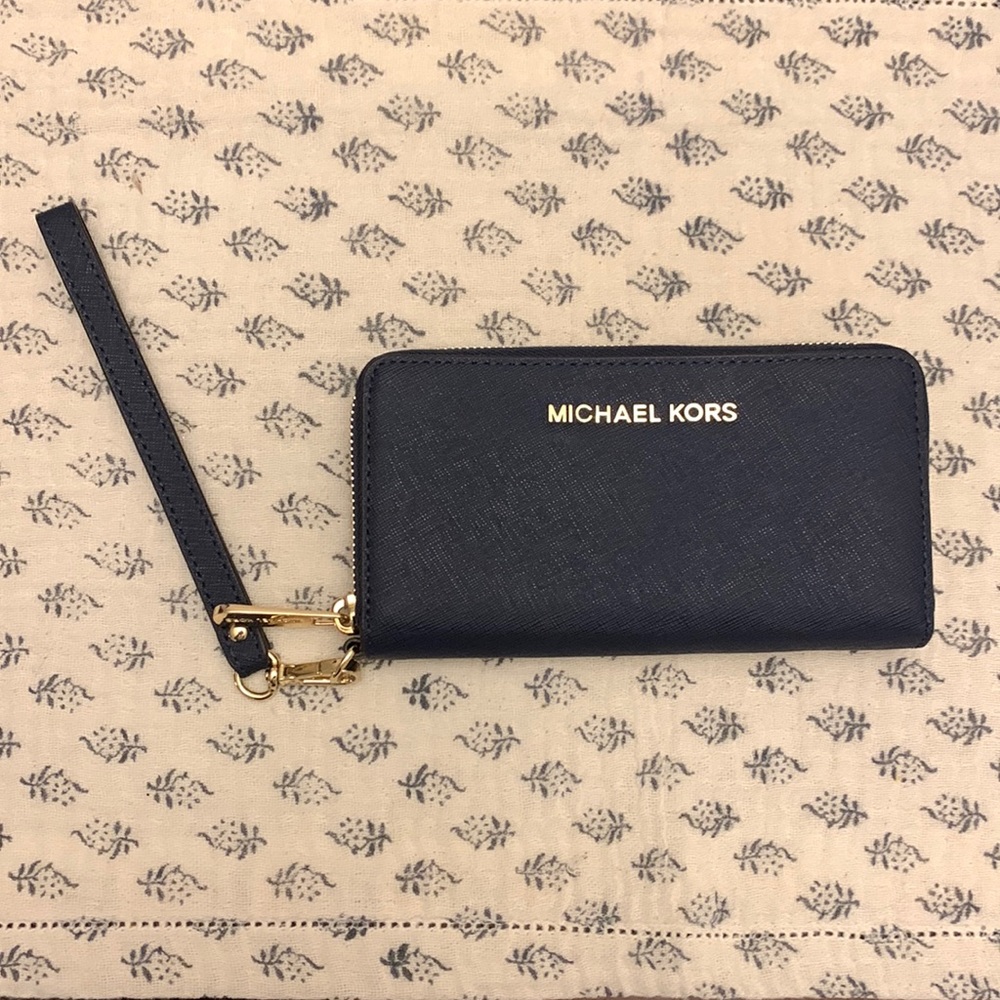 Michael Kors Navy Wristlet